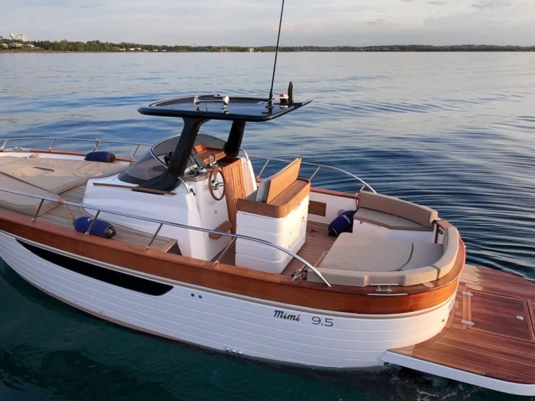 Alquiler de Lancha, con o sin patrón Mimi Sorrento