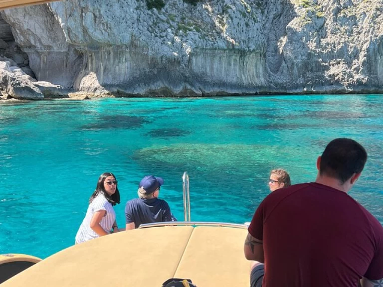 Alquiler de embarcaciones Esposito Premium 28 enAmalfi en Samboat