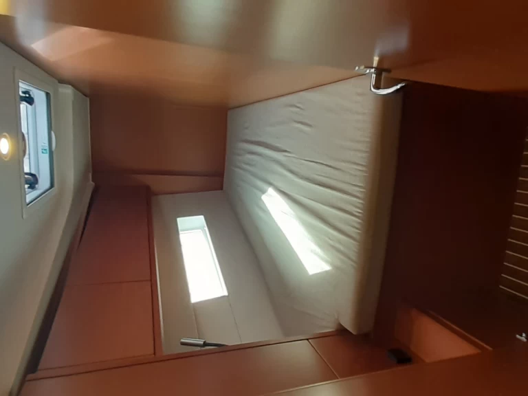 Alquiler de embarcaciones Bavaria Bavaria C45 enCugnana Verde en Samboat