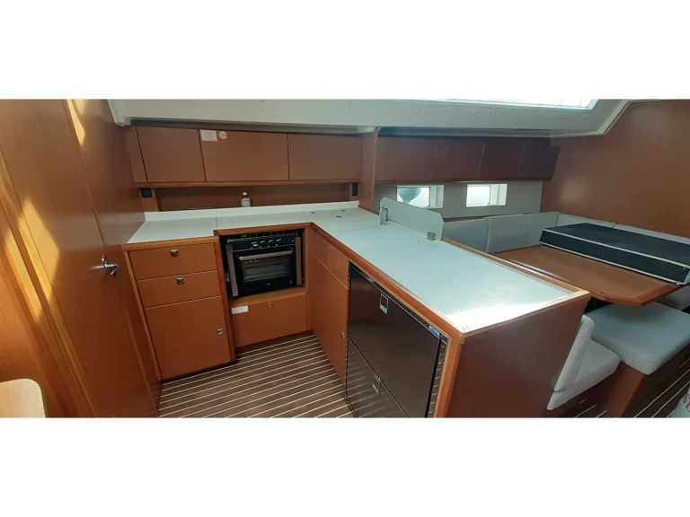 Alquiler Velero Bavaria con o sin  título de navegación