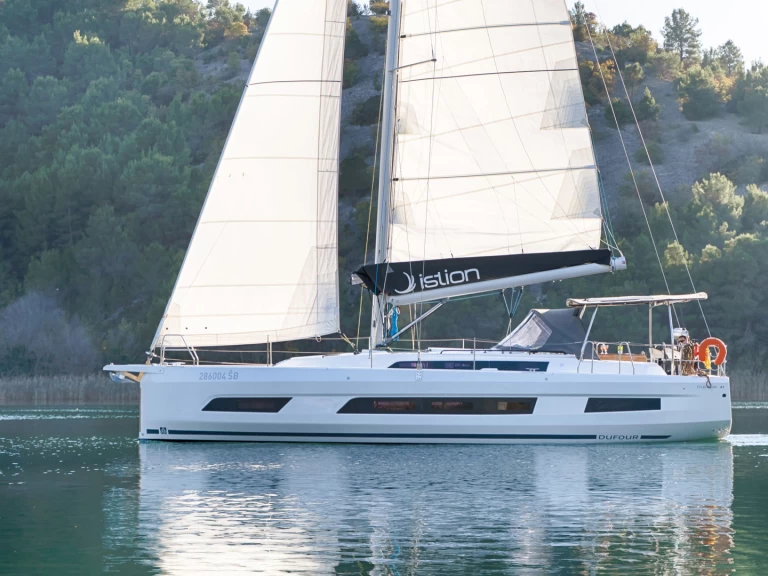 Alquiler de embarcaciones Dufour Dufour 41 enSkradin en Samboat