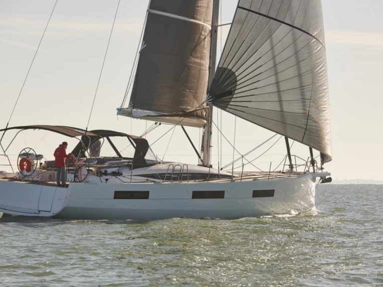 Alquiler de barcos Néa Péramos barato de Jeanneau 60