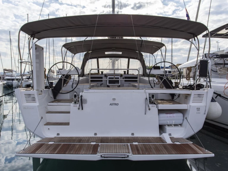 Alquiler de embarcaciones Dufour Dufour 530 enPréveza en Samboat