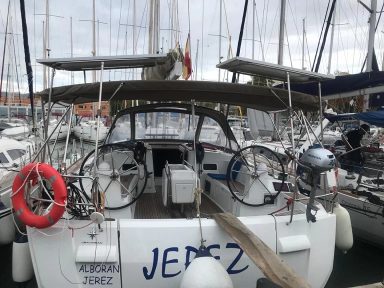 Jeanneau Sun Odyssey 519 de alquiler a Palma de Mallorca
