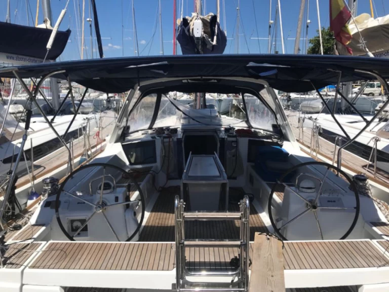 Alquiler de Bénéteau Oceanis 45 en Palma de Mallorca