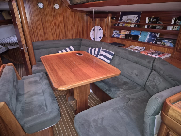 Alquiler Velero Dufour con o sin  título de navegación