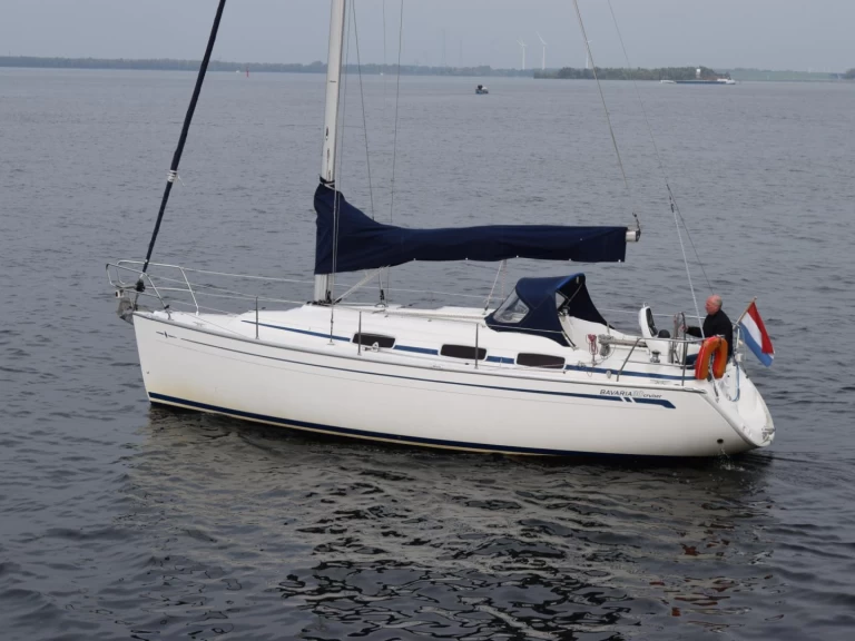 Alquiler de barcos Larmor-Plage barato de Bavaria 30 Cruiser