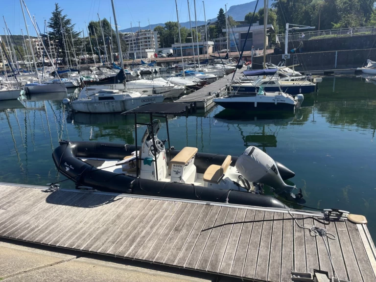 Alquiler Lancha Bombard con o sin  título de navegación