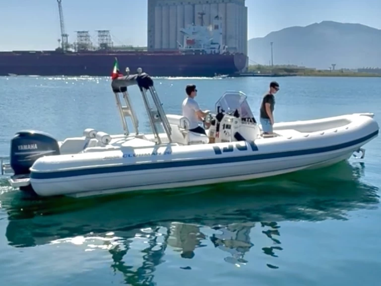 Alquiler Neumática en Sorrento - Joker Boat Clubman 26