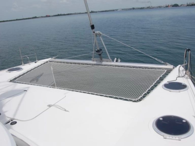Alquiler de Catamarán, con o sin patrón Fountaine Pajot Cienfuegos