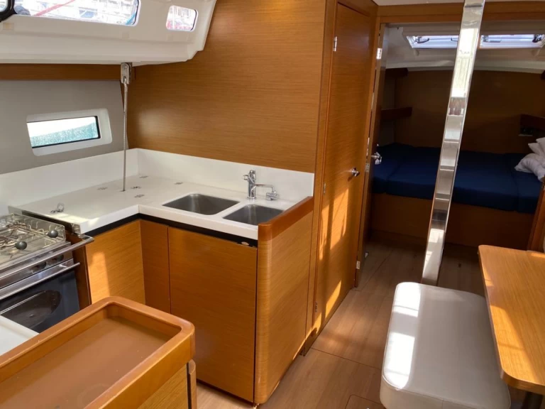 Alquiler de barcos Las Galletas barato de Sun Odyssey 440