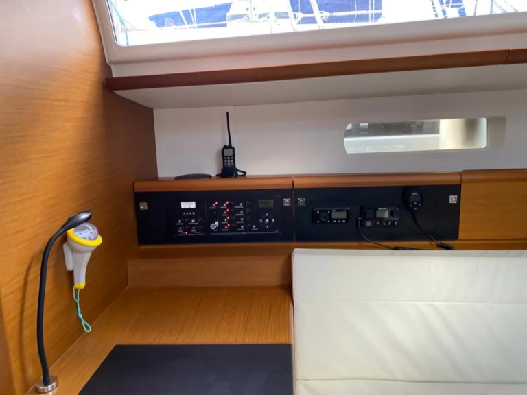 Alquiler de embarcaciones Jeanneau Sun Odyssey 519 enPalma de Mallorca en Samboat