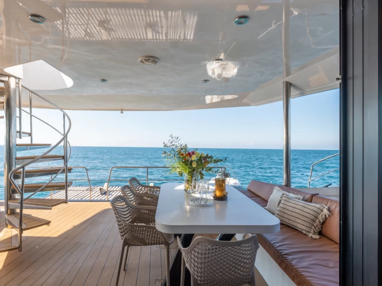 Alquiler de Catamarán, con o sin patrón  Lávrio