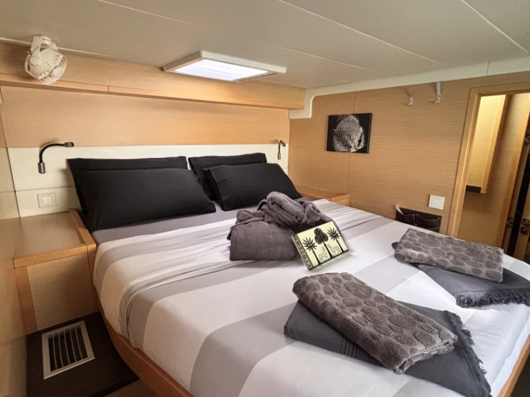 Alquiler de Catamarán, con o sin patrón Lagoon Capo d'Orlando