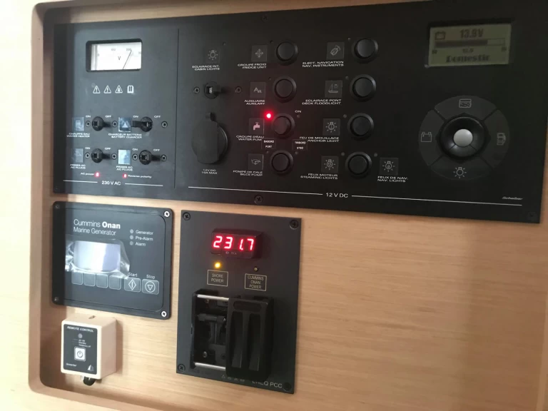 Catamarán para alquilar Lefkáda al mejor precio