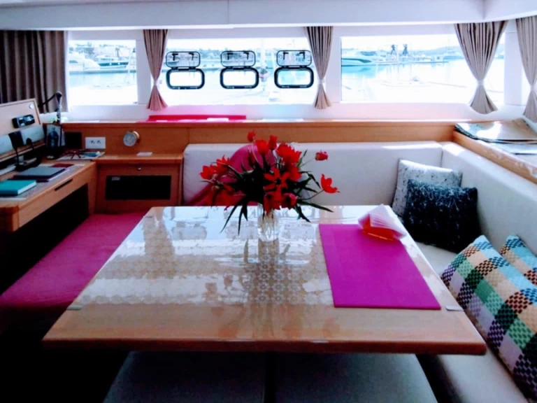 Alquiler de Lagoon Lagoon 39 en Pórto Chéli