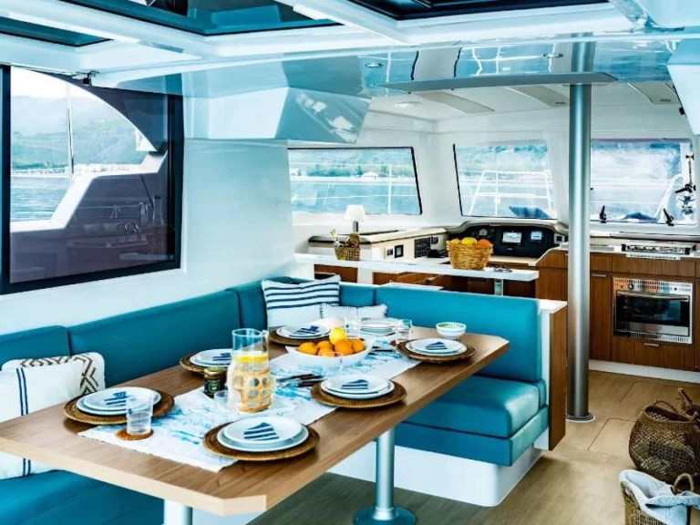 Alquiler Catamarán Bali con o sin  título de navegación