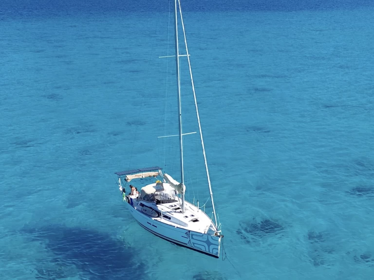 Alquiler de barcos Uturoa barato de Dufour 405 Grand Large