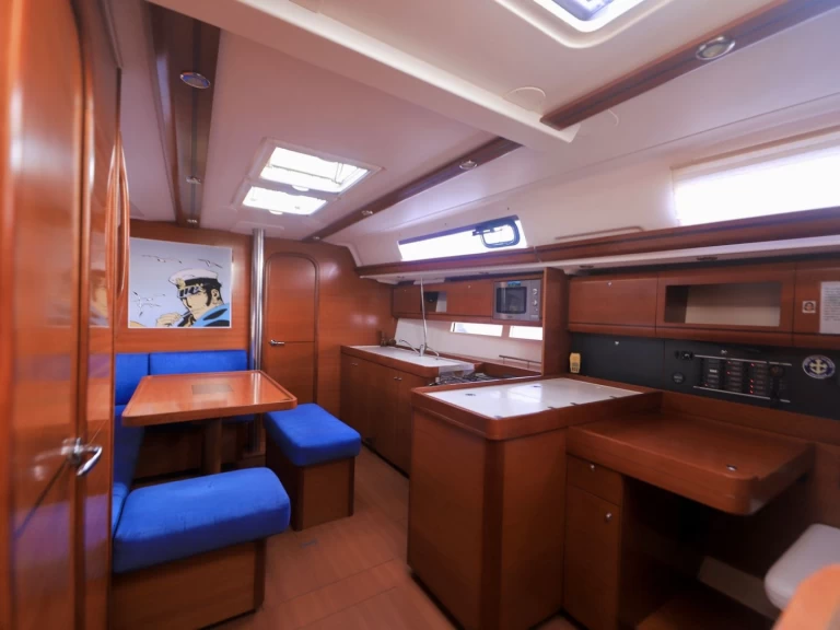 Alquiler de Velero, con o sin patrón Dufour Uturoa