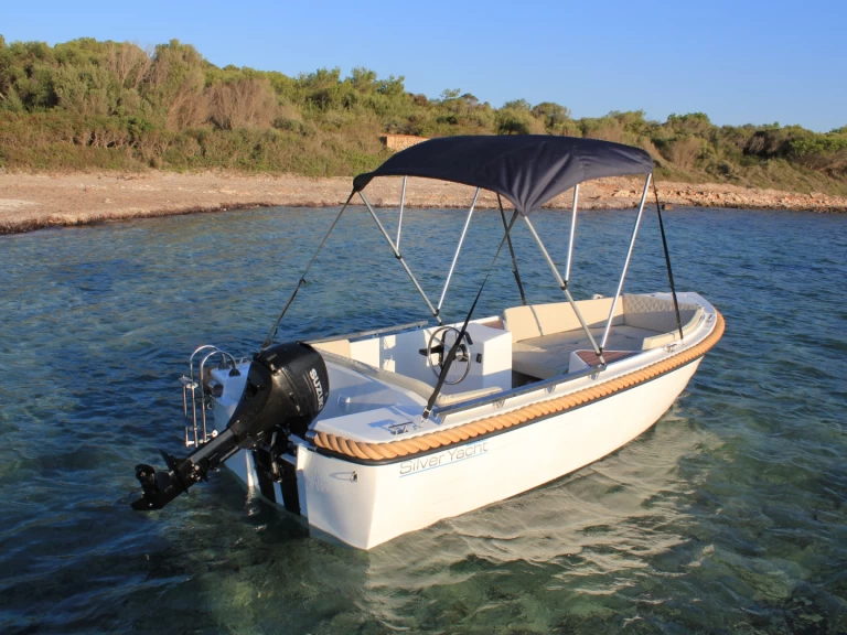 Lancha para alquilar Can Picafort al mejor precio