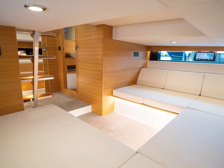 Lancha para alquilar Alyki al mejor precio