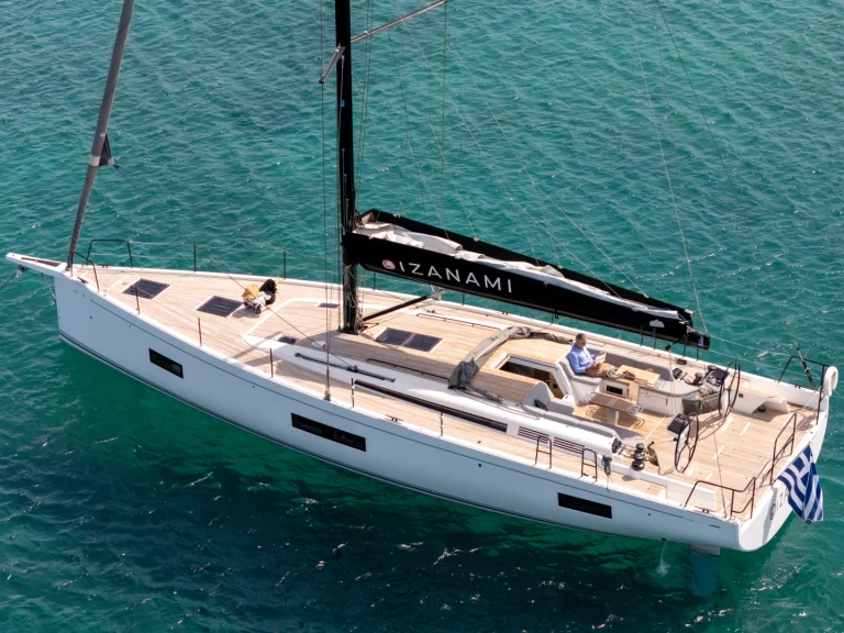 Alquiler de embarcaciones Bénéteau First Yacht 53 enLávrio en Samboat