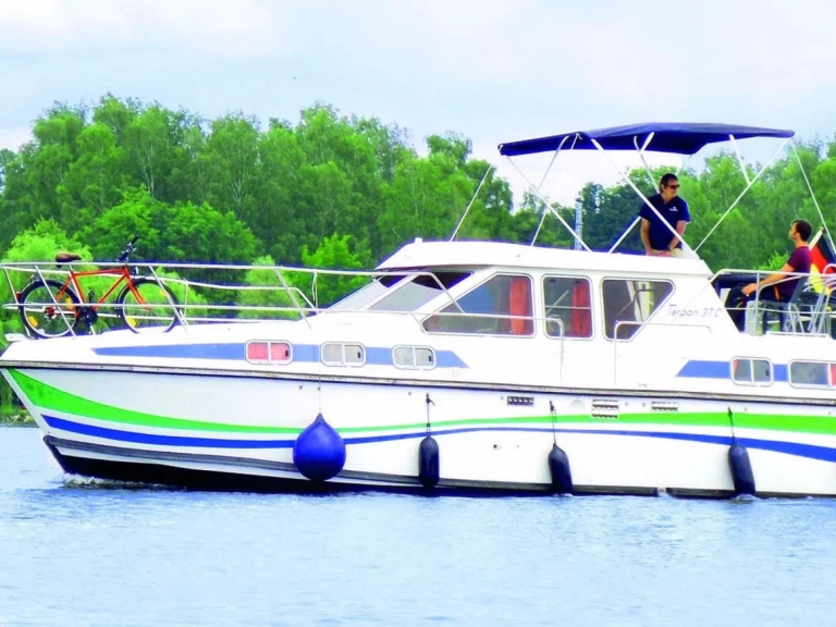 Alquiler de  Tarpon 37 N en Lübz