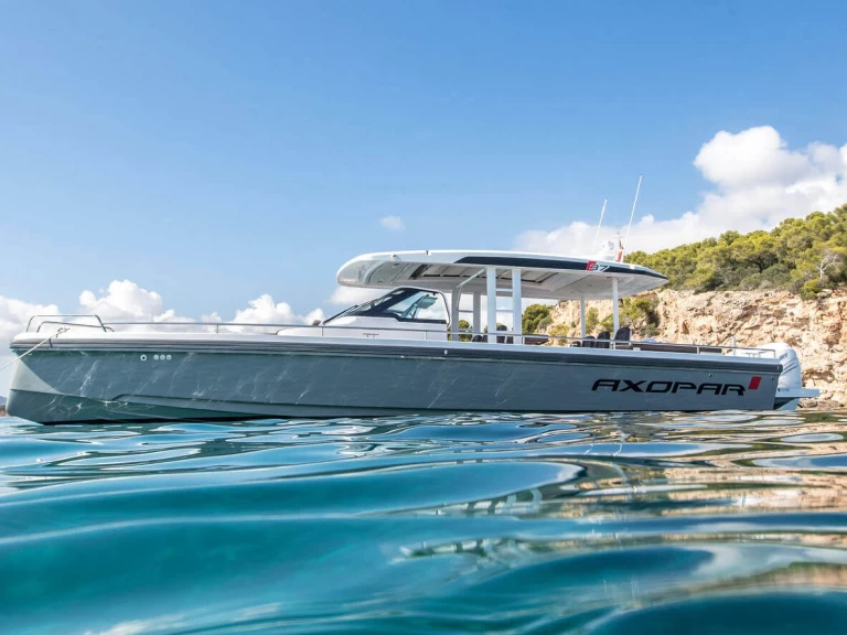 Alquiler de barcos Chaniá barato de Axopar 37 Sun-Top