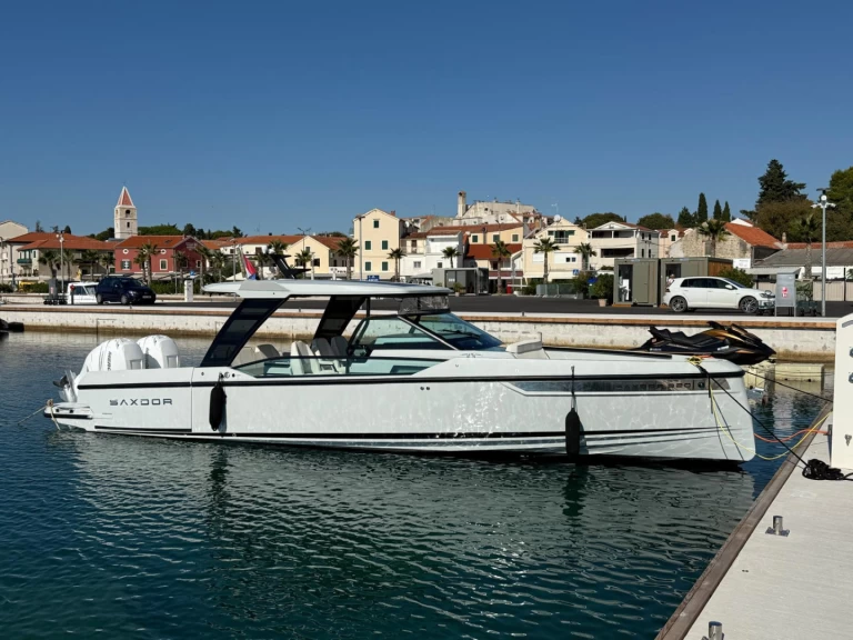 Alquiler Lancha Saxdor con o sin  título de navegación