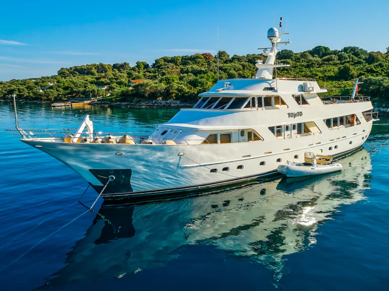 Alquiler de Benetti Benetti Classic 115 en Trogir
