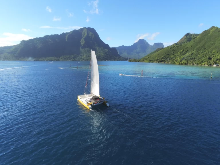 Alquiler de Catamarán, con o sin patrón Outremer Fare