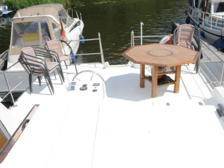 Alquiler de embarcaciones  Tarpon 42 TP enLübz en Samboat