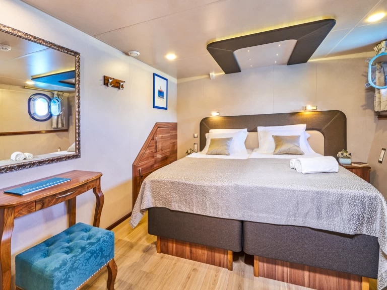 Alquiler de  Luxury motoryacht en Trogir