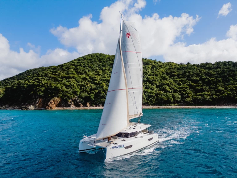 Alquiler Catamarán en Road Town - Fountaine Pajot Astrea 42