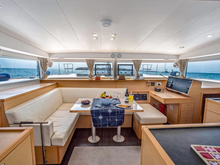 Alquiler Catamarán en Ta' Xbiex - Lagoon Lagoon 40