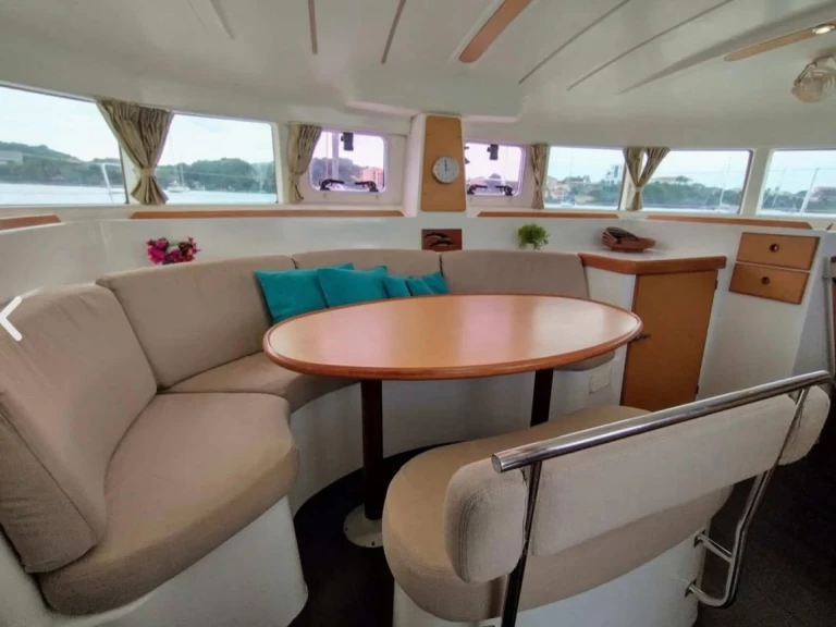 Alquiler de Lagoon Lagoon 380 S2 en Ibiza (Ciudad)