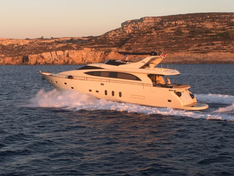 Alquiler de Leopard Leopard 23 en Gardens Yacht Marina