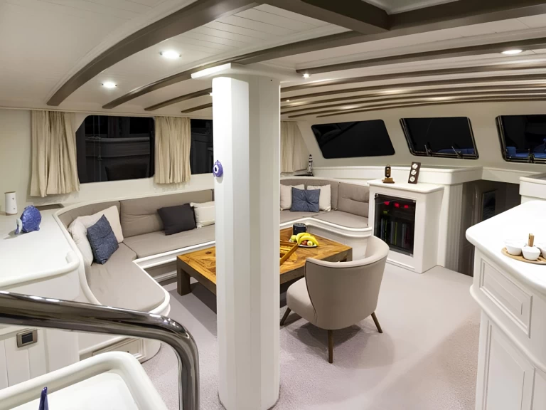 Velero para alquilar Marmaris al mejor precio