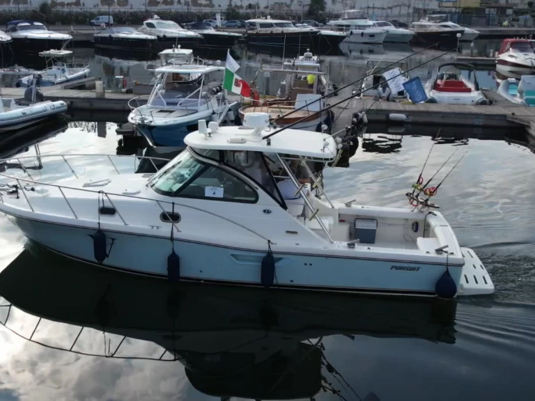 Alquiler de embarcaciones Pursuit 3100 Offshore enSorrento en Samboat
