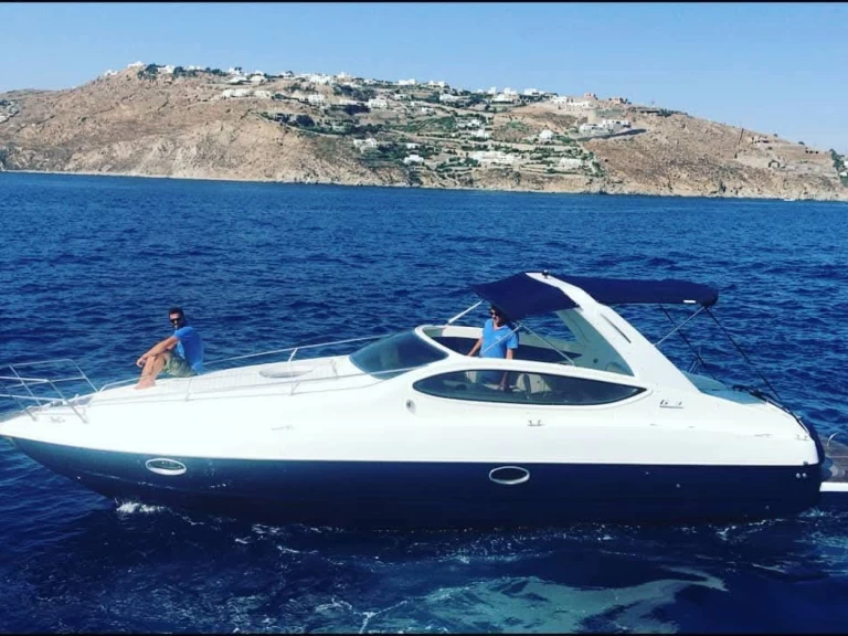 Lancha para alquilar Vlychada al mejor precio