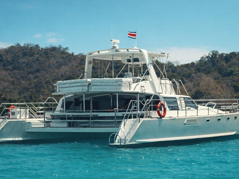 Alquiler de Twin Cat Twin Cat 73FT en Puntarenas