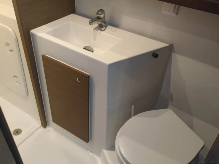 Alquiler Catamarán Lagoon con o sin  título de navegación