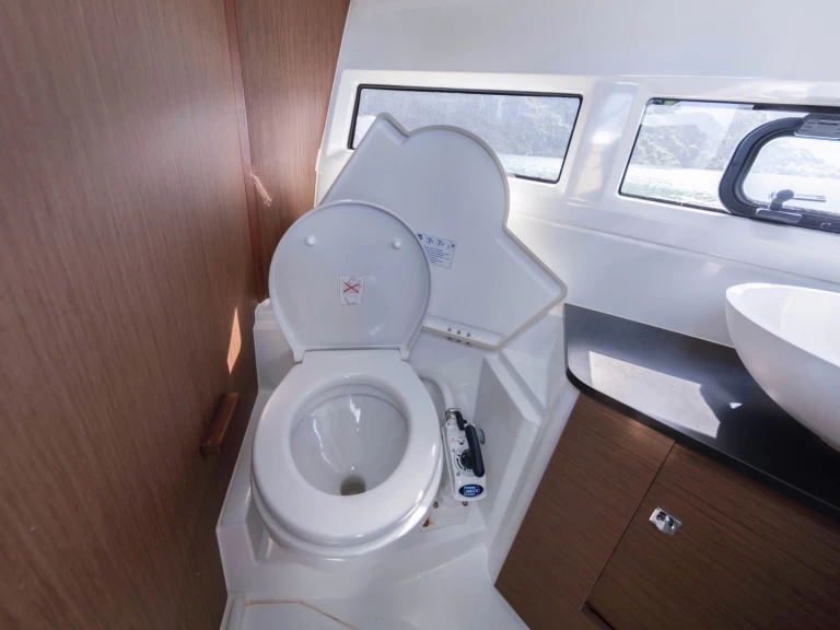 Lancha para alquilar Phường Hiệp Bình Chánh al mejor precio