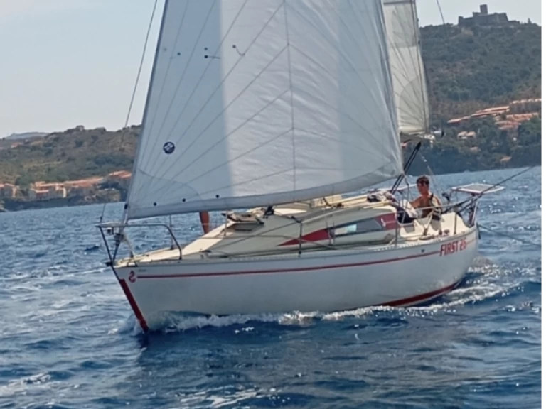 Alquiler de barcos Le Cap d'Agde barato de First 26 QR