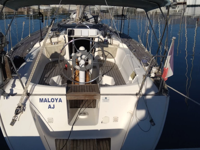 Alquiler de embarcaciones Dufour Dufour 35 Classic enSari-Solenzara en Samboat