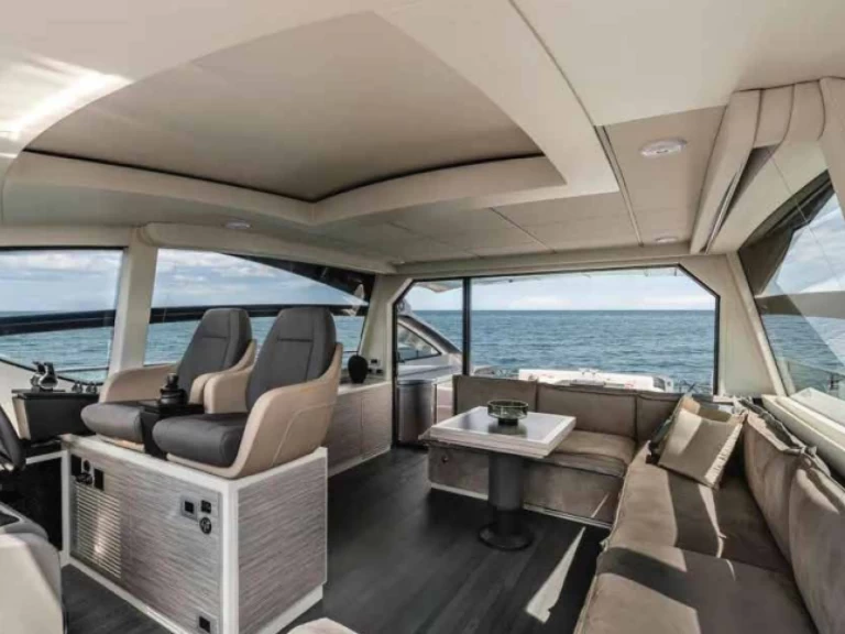 Alquiler de embarcaciones Pershing 6X enCastellammare di Stabia en Samboat