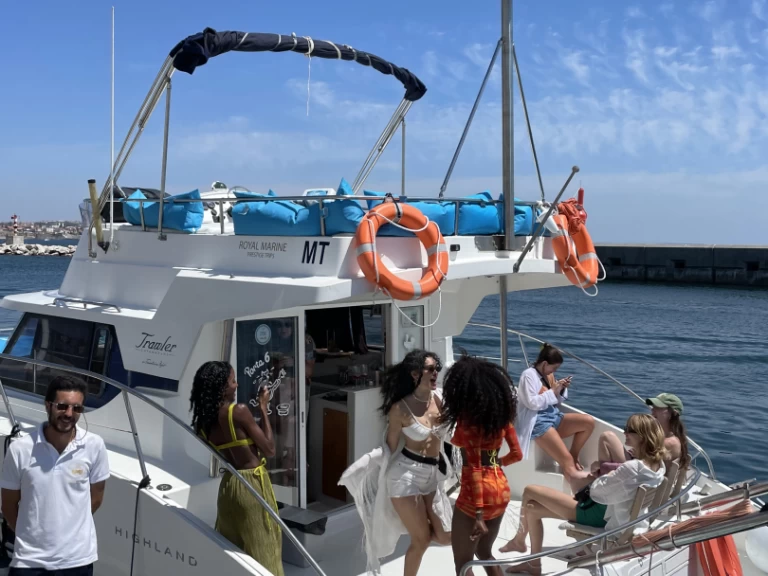Alquiler de Fountaine Pajot Highland 35 en Lisboa
