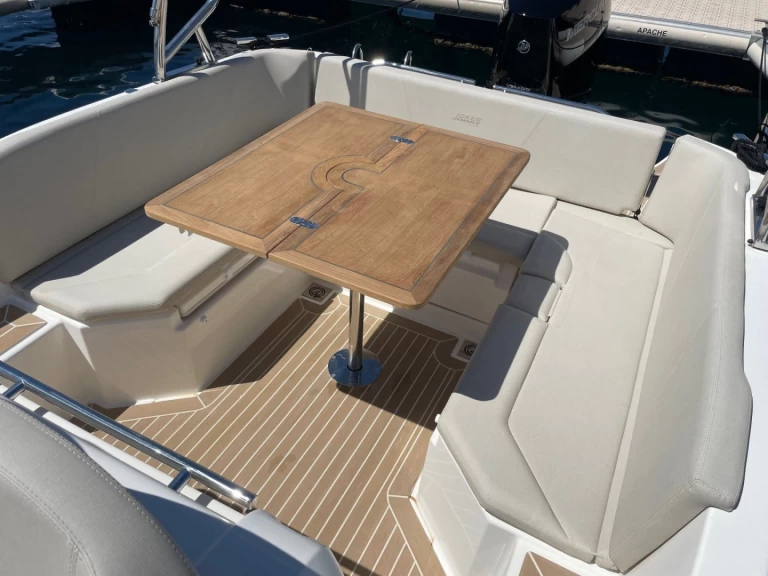 Alquiler Neumática Joker Boat con o sin  título de navegación