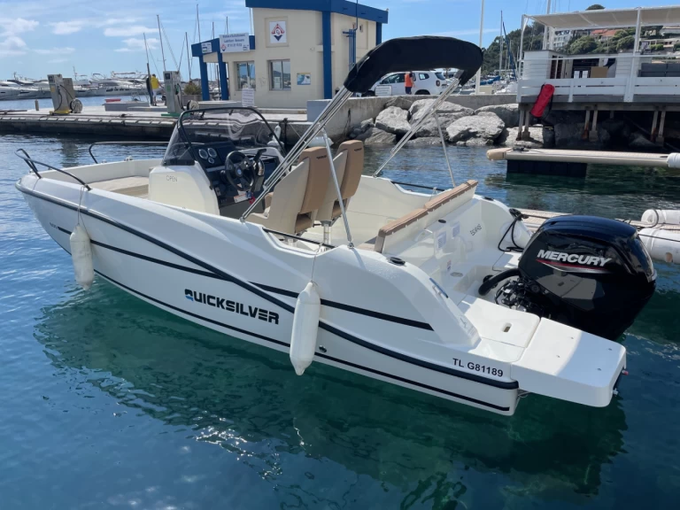 Alquiler de Quicksilver Quicksilver 605 Activ Open en Cavalaire-sur-Mer