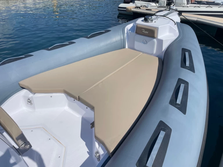 Ranieri Cayman 26 Sport Touring de alquiler a Cavalaire-sur-Mer